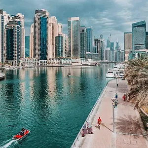https://dubai-marina-luxury-1-bedroom-apartment-free-wifi-free-parking.dubaihotelsoffers.com